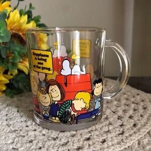 Peanuts Character Glass Mug